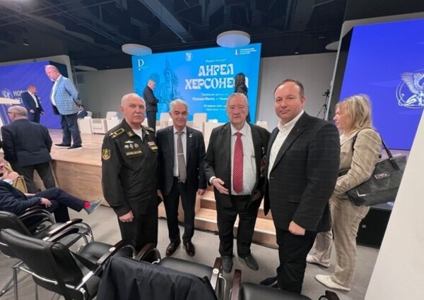 Профсоюзы СОЦПРОФ на проекте «Русская мечта — Новороссия» в Севастополе: символы Победы для будущего России